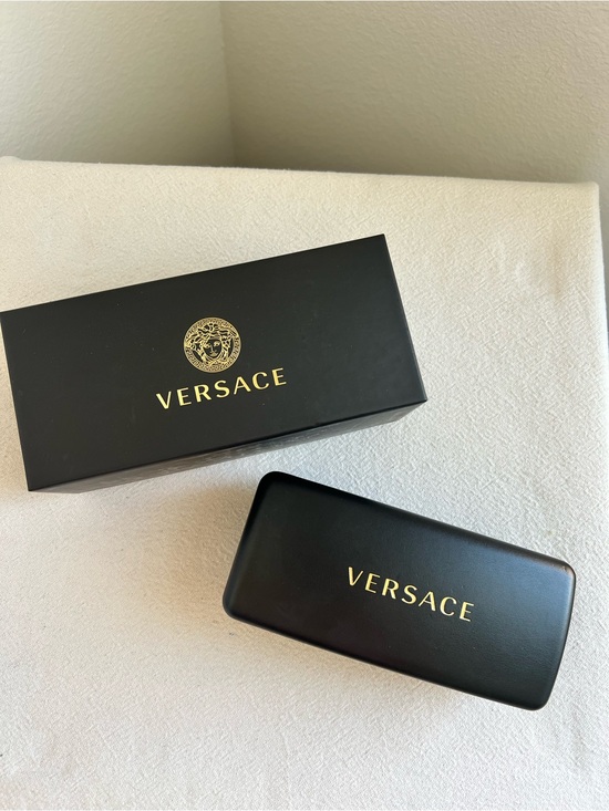 Versace Accessories - Versace Black and Gold Women's Glasses Case - Logo Detail
